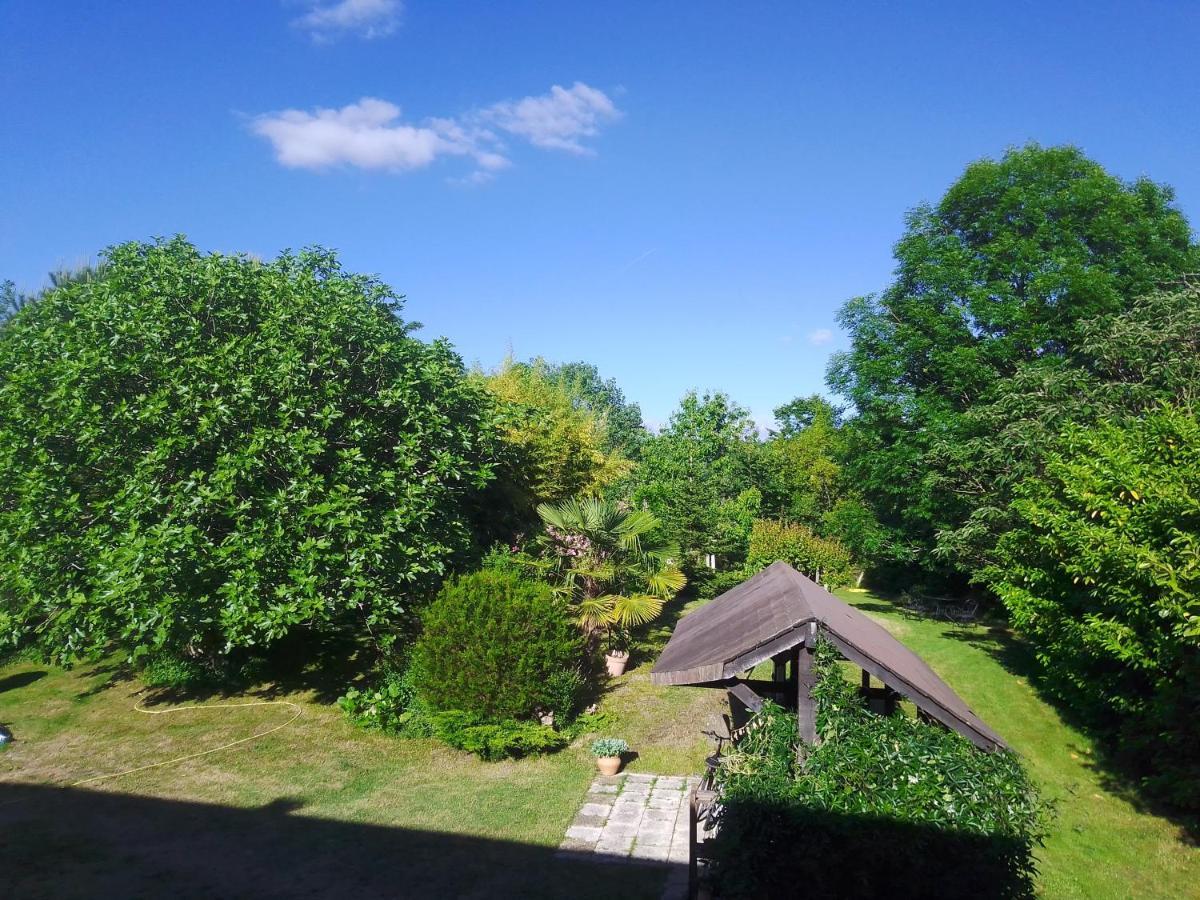 Gite L'Appel De La Foret Betplan Bagian luar foto